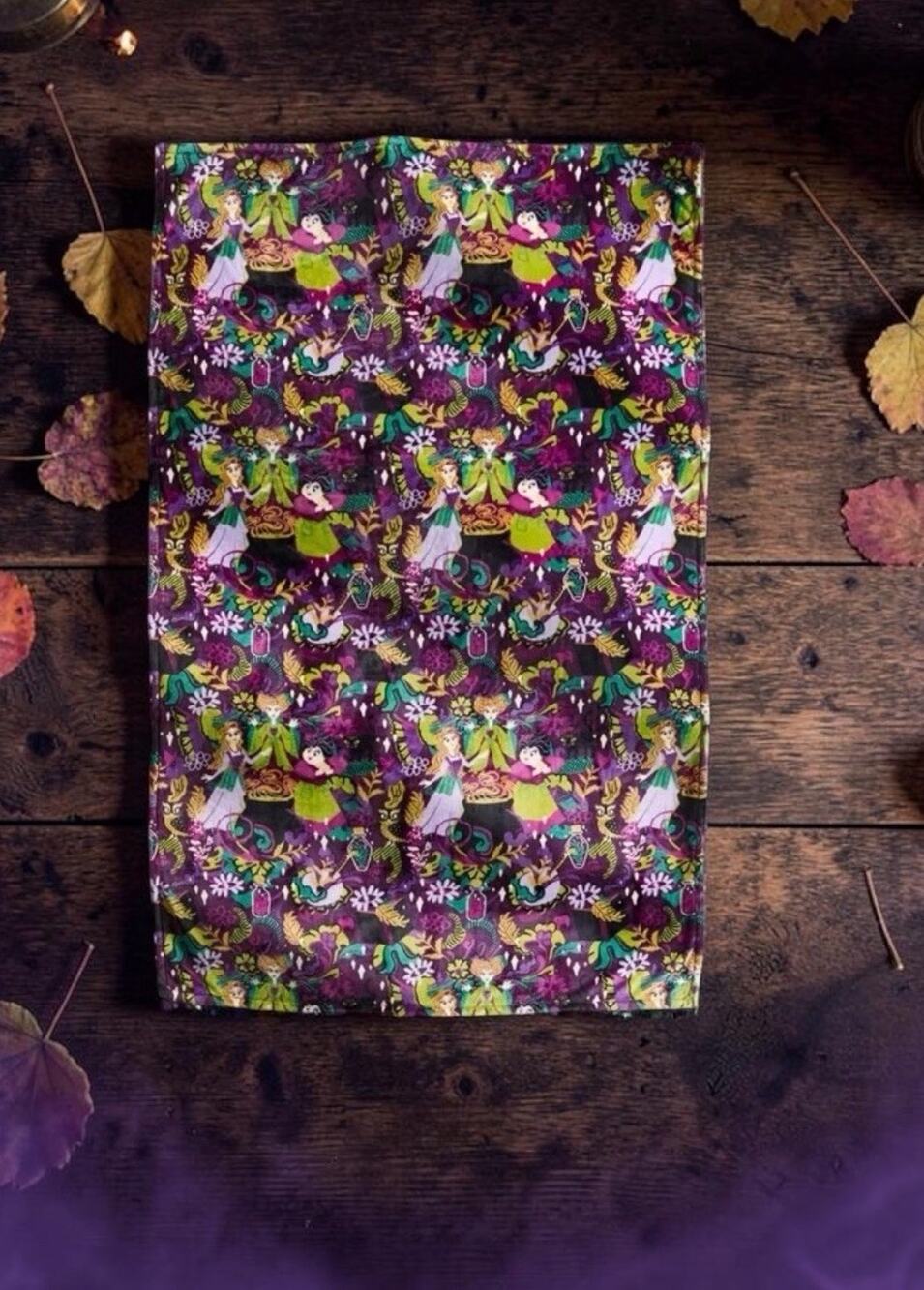 Vera Bradley Fleece Throw Blanket Hocus Pocus Blooms & Brooms Witches Sanderson